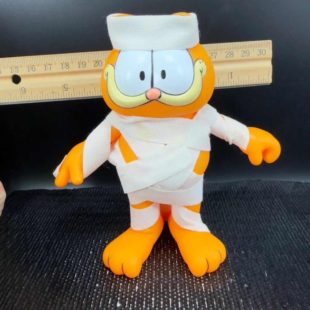 Vintage Garfield Mummy Vinyl Figure Enesco 1978‎ Halloween Collectible Plastic